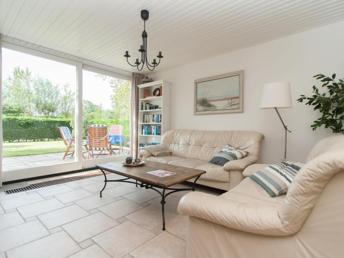 Cozy Holiday Home In Julianadorp With Garden Extérieur photo